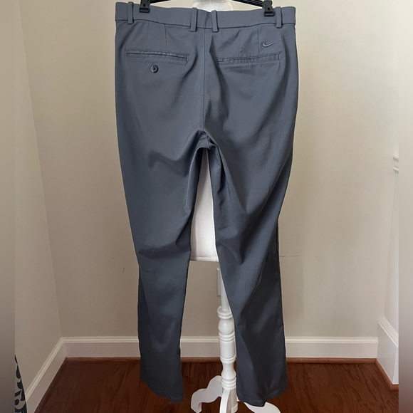 Nike Dri-Fit Men's grey golf pants- 32 - Picture 2 of 4